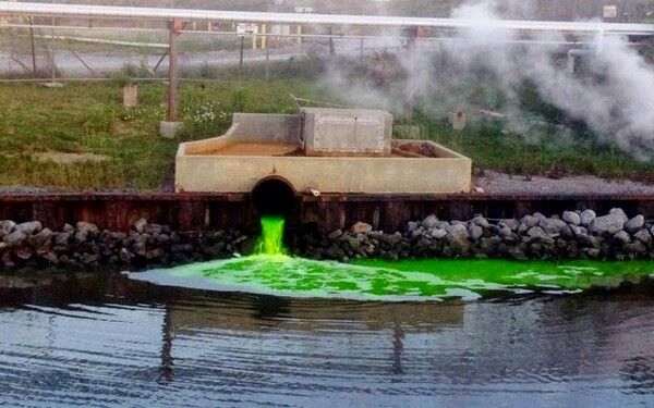 06bfbc2f598fb9a2efbb9ec6ea9e5e66